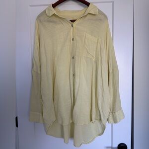 American Eagle Outfitters Yellow Button Down Shirt